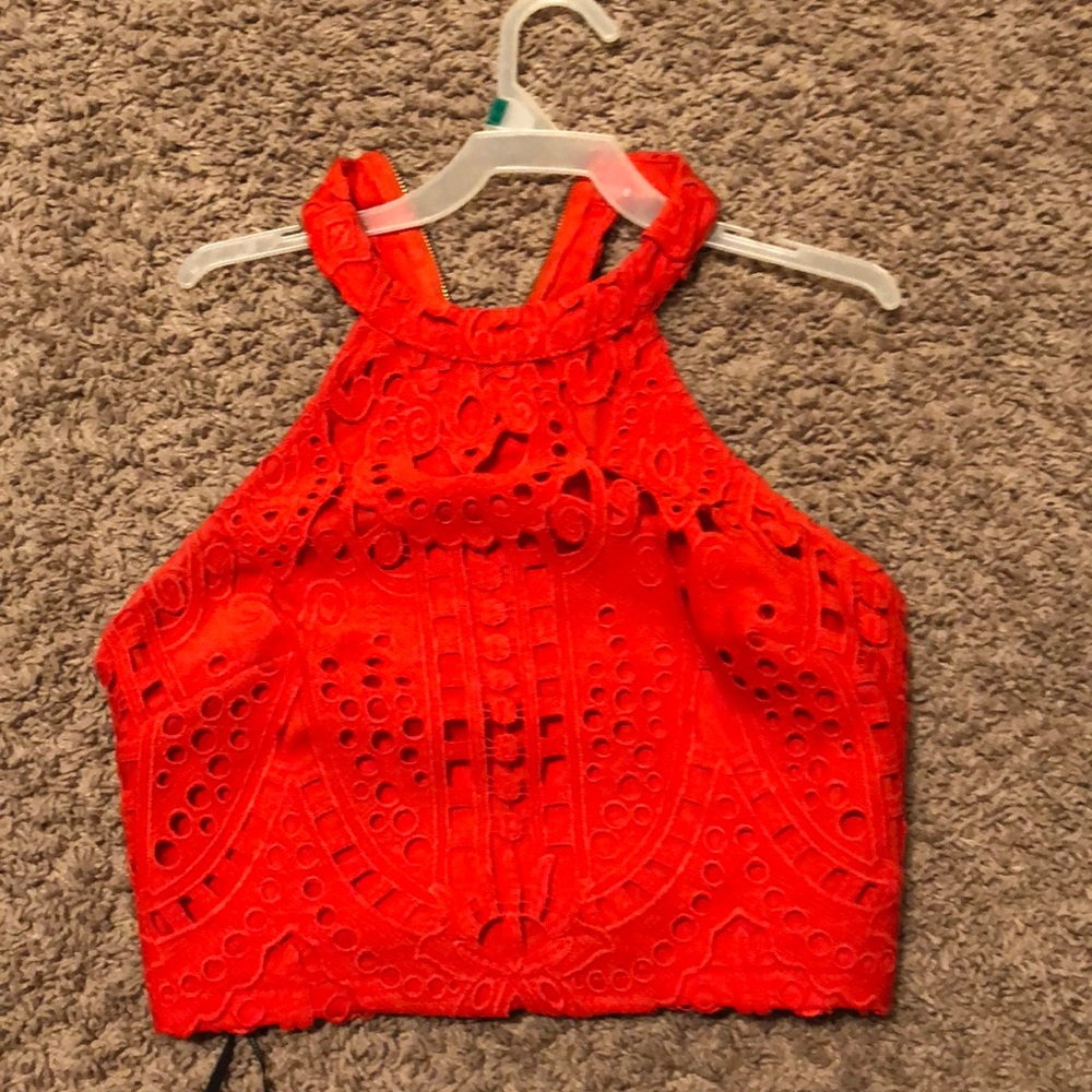 Crop top